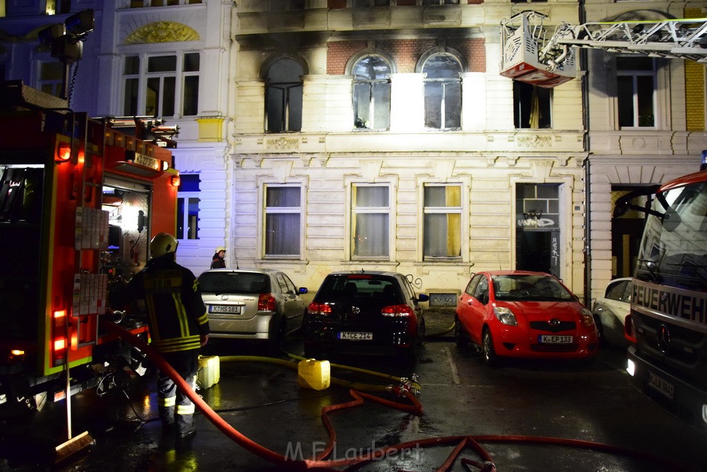 Feuer 2 Y Koeln Ehrenfeld Everhardtstr P130.JPG - Miklos Laubert